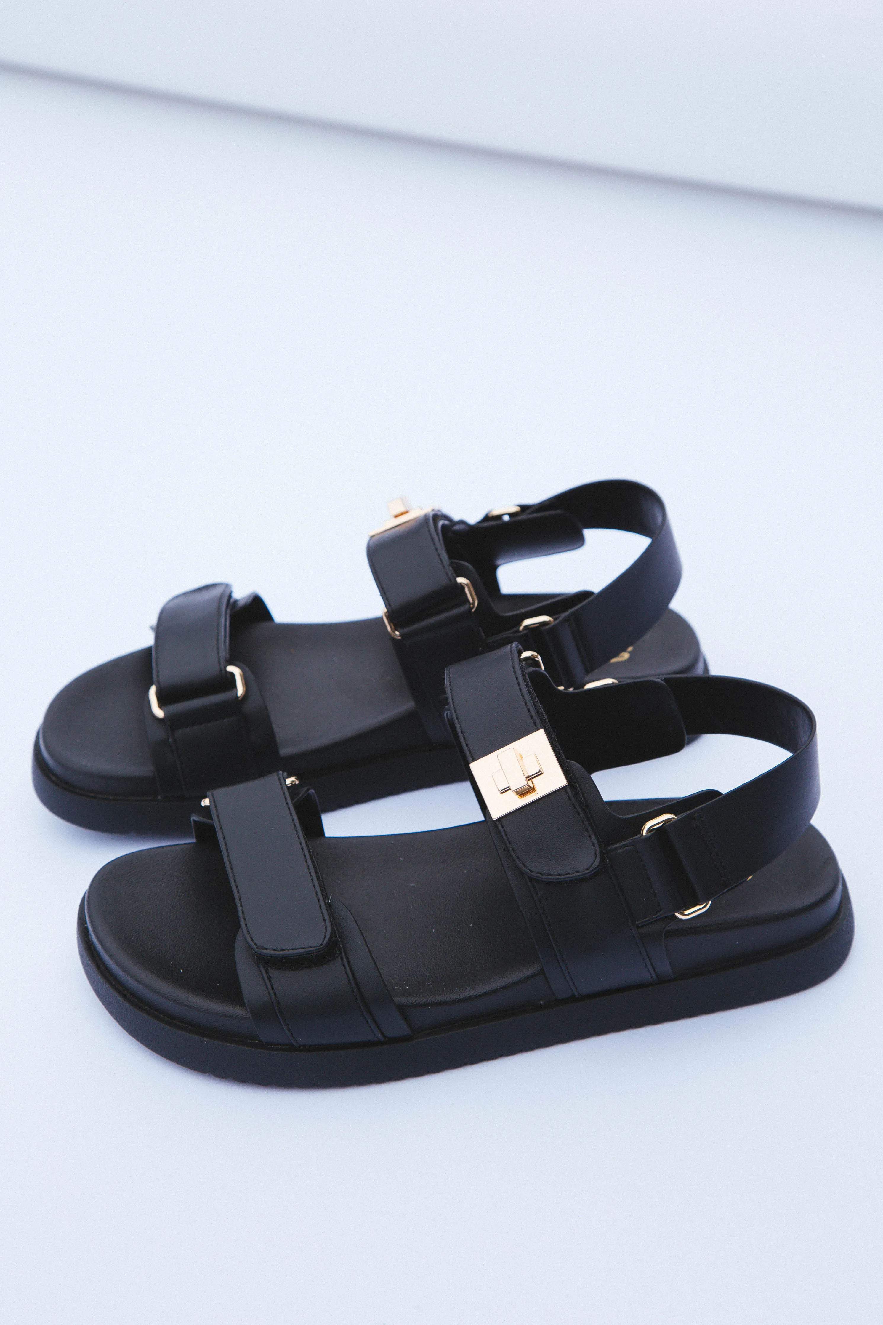 Cobber Flatform Sandal, Black PU